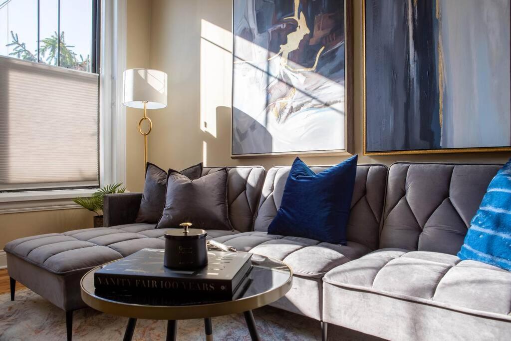 Апартаменты Getaway In The Heart Of Pilsen Чикаго Экстерьер фото
